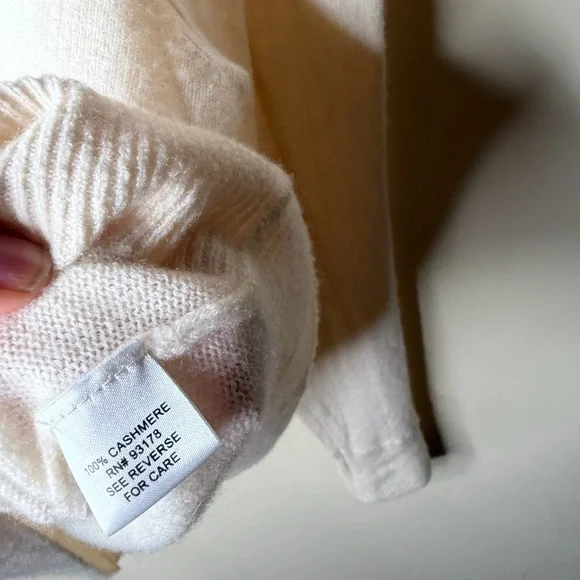 House Of Harlow 1960 Womens 100% Cashmere Puff Shoulder Cream Longsleeve Sweater - Picture 3 of 3